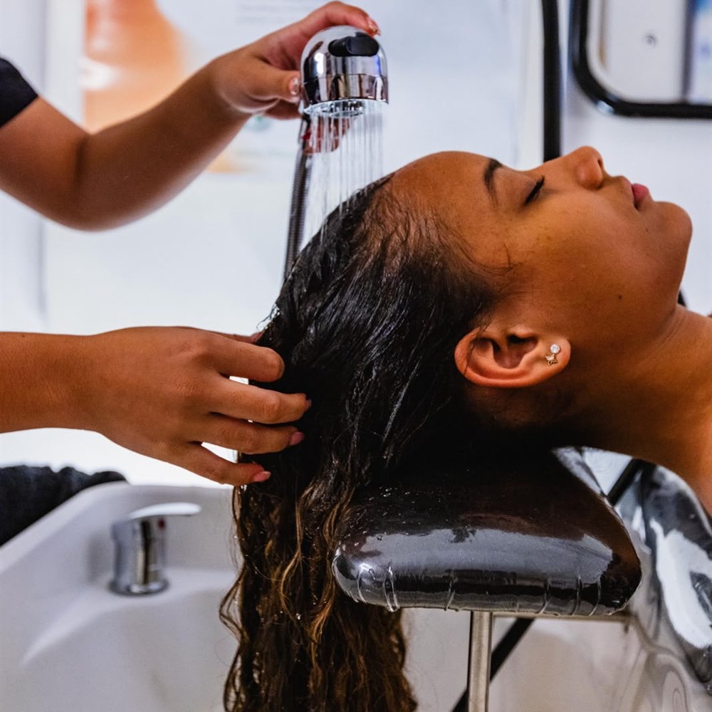 Hair wash at the salon — see more on Instagram